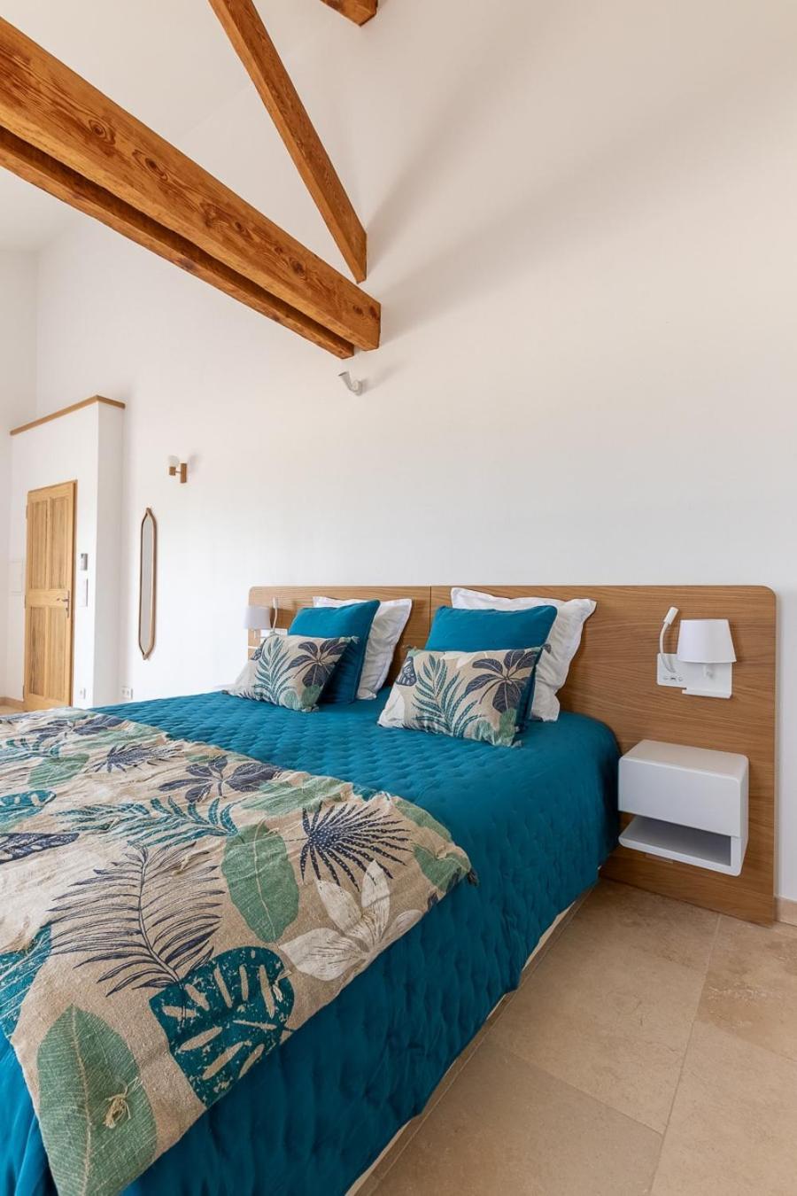 Mas Des Tourterelles Bed & Breakfast Jonquieres  Ngoại thất bức ảnh